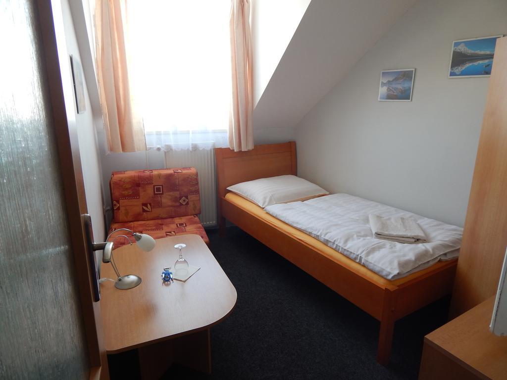 Penzion U Kasnych Mníšek pod Brdy Bagian luar foto