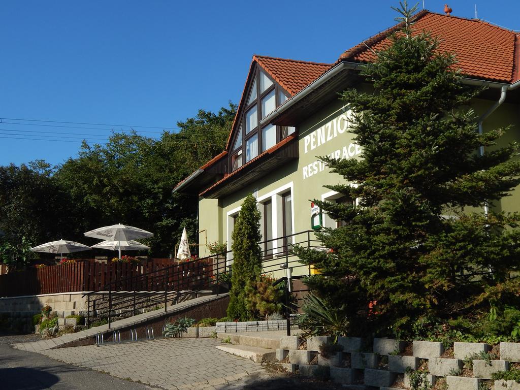 Penzion U Kasnych Mníšek pod Brdy Bagian luar foto